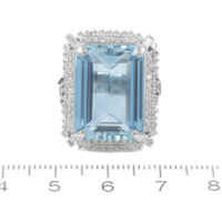17.25ct Aquamarine and Diamond Ring - Image 2