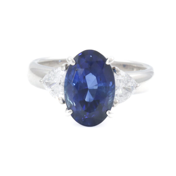 4.44ct Sri Lankan Royal Blue Sapphire Ring