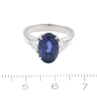 4.44ct Sri Lankan Royal Blue Sapphire Ring - Image 2