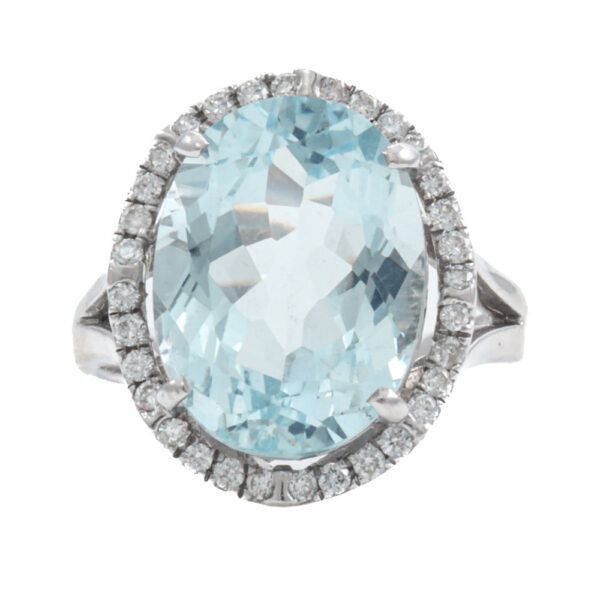7.50ct Aquamarine and Diamond Ring