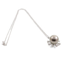 13.5 Tahitian Pearl & Diamond Pendant 18ct Gold - Image 3