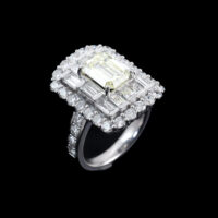 2.01ct Fancy Light Yellow Diamond Dress Ring - Image 3