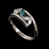 0.37ct Alexandrite and Diamond Ring - Image 3